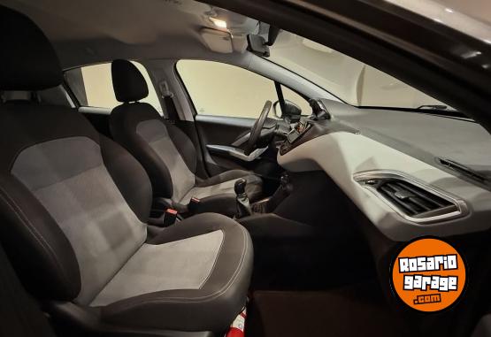 Autos - Peugeot 208 ACTIVE 2015 Nafta 71000Km - En Venta