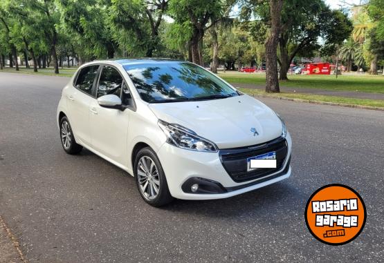 Autos - Peugeot 208 FELINE 2020 Nafta 40000Km - En Venta