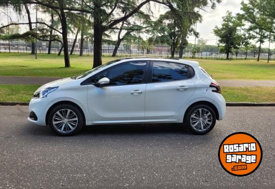 Autos - Peugeot 208 FELINE 2020 Nafta 40000Km - En Venta
