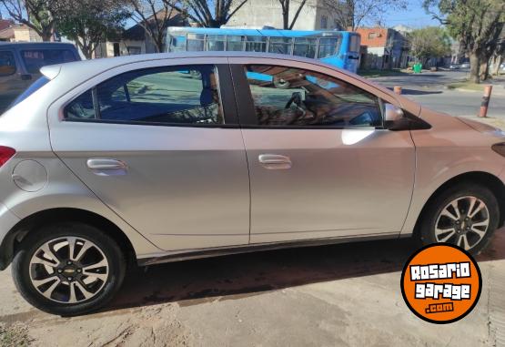 Autos - Chevrolet Onix LTZ 2016 Nafta 133000Km - En Venta