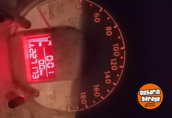 Autos - Volkswagen Gol power plus AA 2009 Nafta 228000Km - En Venta