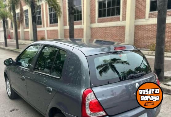 Autos - Renault clio 2015 Nafta 80000Km - En Venta