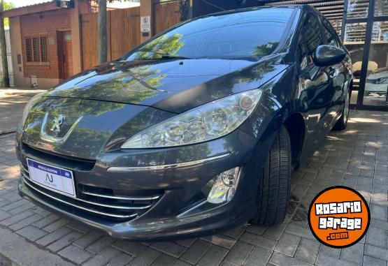 Autos - Peugeot 408 Allure 2011 Nafta 110000Km - En Venta
