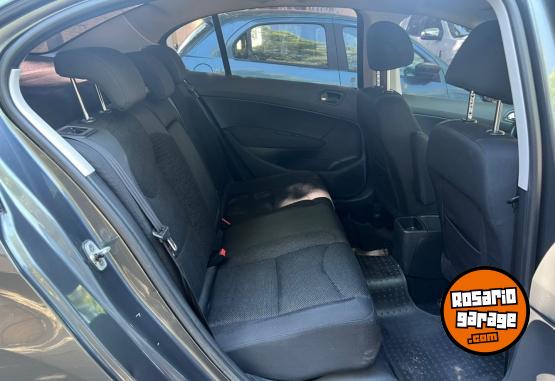 Autos - Peugeot 408 Allure 2011 Nafta 110000Km - En Venta