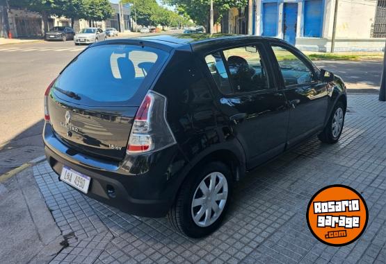 Autos - Renault SANDERO DYNAMIQUE NAV 2016 Nafta 130000Km - En Venta