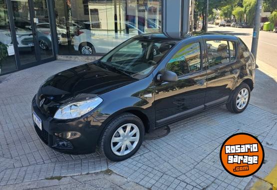 Autos - Renault SANDERO DYNAMIQUE NAV 2016 Nafta 130000Km - En Venta