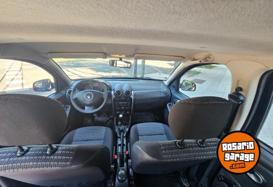 Autos - Renault SANDERO DYNAMIQUE NAV 2016 Nafta 130000Km - En Venta