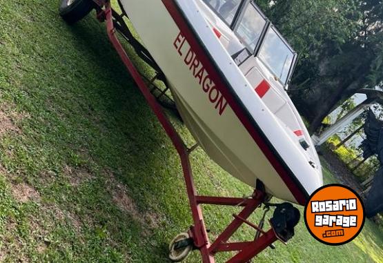 Embarcaciones - Un clásico original lancha Virgin Marine - En Venta