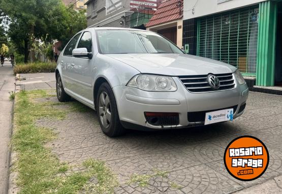 Autos - Volkswagen Bora 2.0 trendline 2009 GNC 180000Km - En Venta