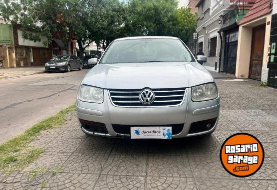 Autos - Volkswagen Bora 2.0 trendline 2009 GNC 180000Km - En Venta