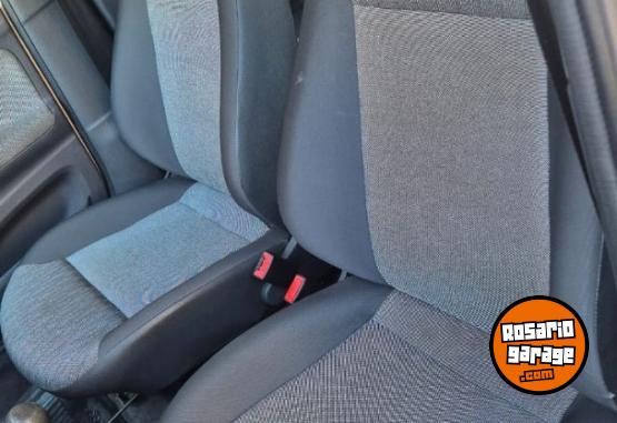 Autos - Volkswagen Voyage 2013 GNC 130000Km - En Venta