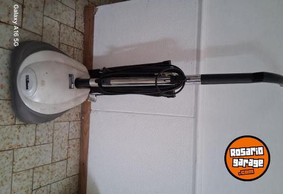 Hogar - Vendo lustraspiradora Liliana - En Venta