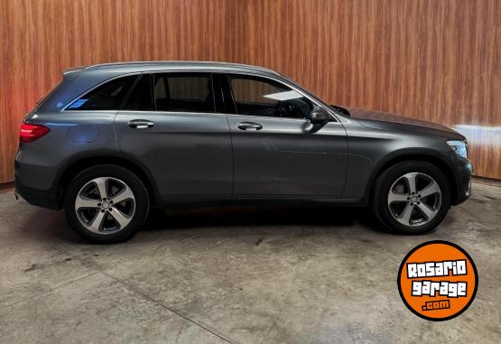 Camionetas - Mercedes Benz GLC 300 4 mátic 2016 Nafta 141000Km - En Venta