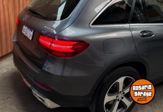 Camionetas - Mercedes Benz GLC 300 4 mátic 2016 Nafta 141000Km - En Venta