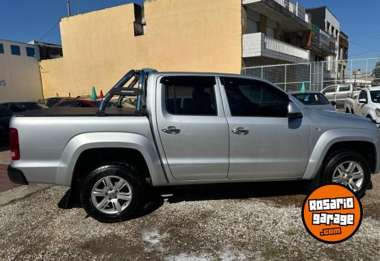 Camionetas - Volkswagen Amarok trendline 180 2016 Diesel  - En Venta