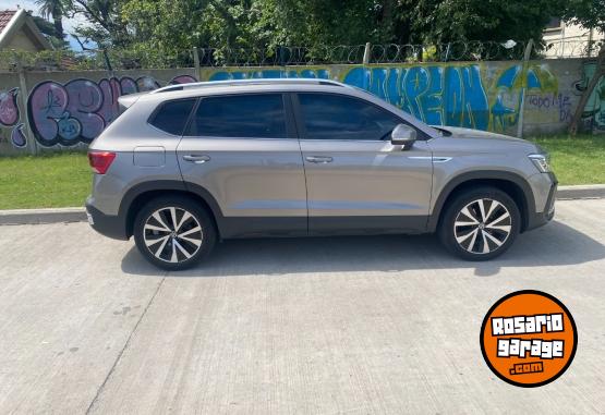Autos - Volkswagen TAOS HIGHLINE 2023 Nafta 77000Km - En Venta