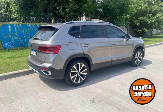 Autos - Volkswagen TAOS HIGHLINE 2023 Nafta 77000Km - En Venta