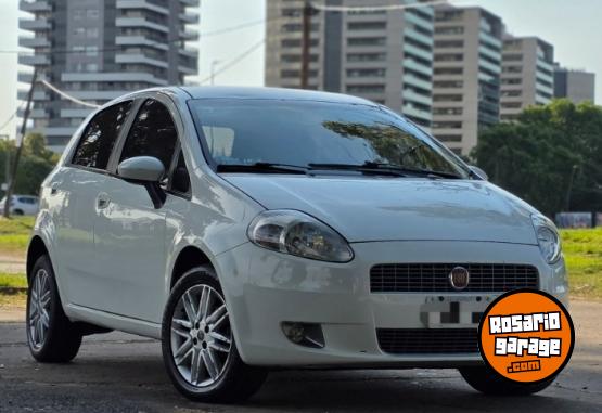 Autos - Fiat Punto ESSENCE 2012 Nafta 116000Km - En Venta