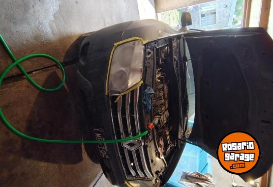 Utilitarios - Renault Duster 2012 GNC 300000Km - En Venta