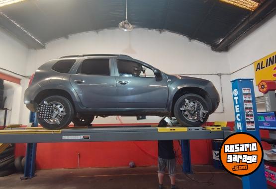 Utilitarios - Renault Duster 2012 GNC 300000Km - En Venta