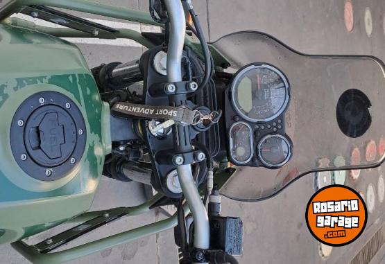 Motos - Royal Enfield Himalayan 411cc 2023 Nafta 24400Km - En Venta
