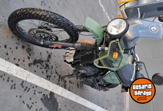 Motos - Royal Enfield Himalayan 411cc 2023 Nafta 24400Km - En Venta