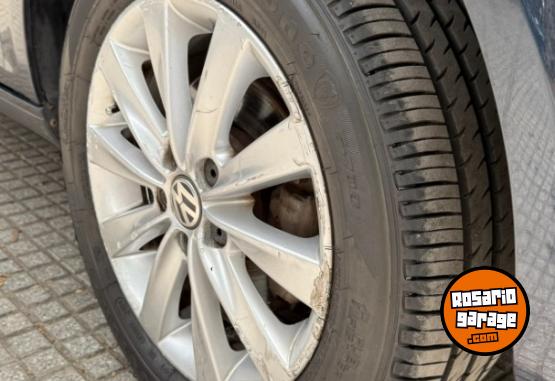 Autos - Volkswagen Fox 1.6 Comfortline 2010 Nafta 130000Km - En Venta