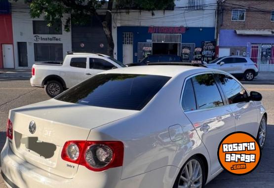 Autos - Volkswagen Vento T 2.0 (Alc�ntara) 2010 Nafta 140000Km - En Venta