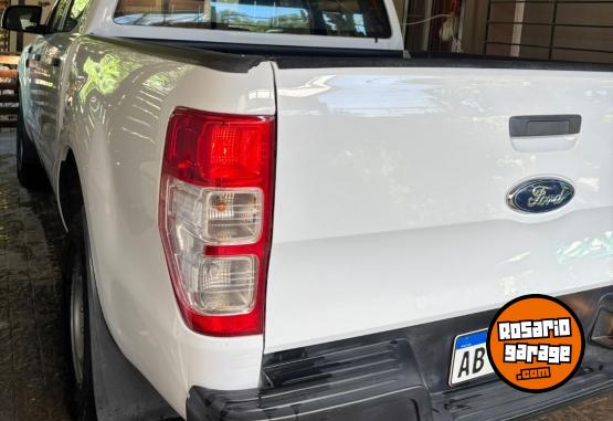 Camionetas - Ford Ranger 2.2 2017 Diesel 89000Km - En Venta