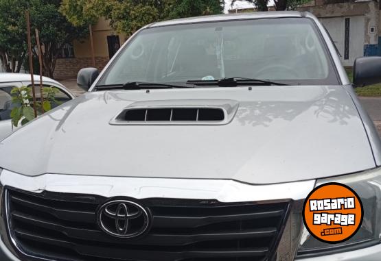 Camionetas - Toyota SR 2015 Diesel 90000Km - En Venta