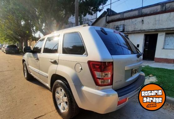 Camionetas - Jeep Grand Cherokee 2010 Diesel 134000Km - En Venta