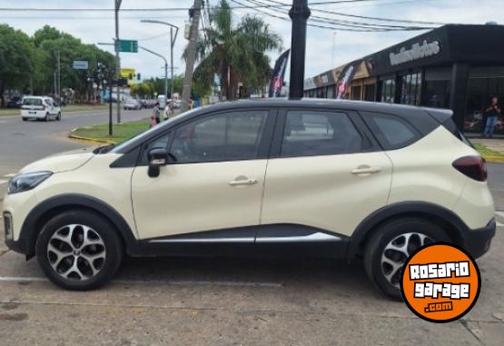 Autos - Renault Captur Intens 2.0 2017 GNC 120000Km - En Venta