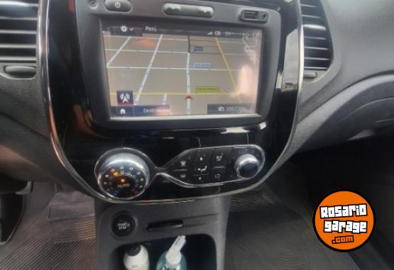 Autos - Renault Captur Intens 2.0 2017 GNC 120000Km - En Venta