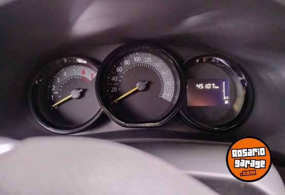 Autos - Renault Sandero 2024 Nafta 45000Km - En Venta