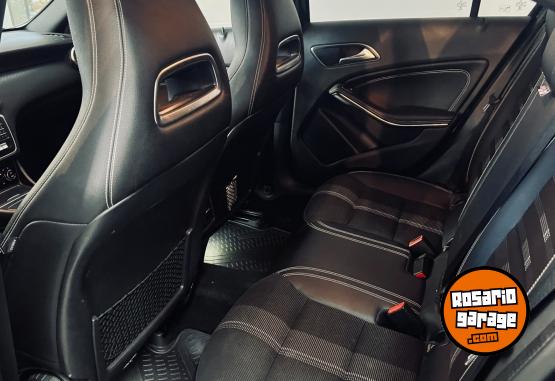 Autos - Mercedes Benz a200 2018 Nafta 58000Km - En Venta