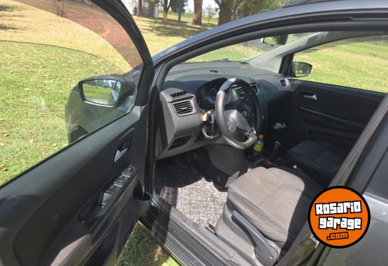 Autos - Volkswagen Suran 2013 Nafta 219000Km - En Venta