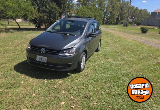 Autos - Volkswagen Suran 2013 Nafta 219000Km - En Venta