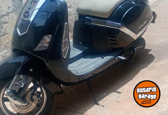 Motos - Gilera Jazz 2013 Nafta 8000Km - En Venta