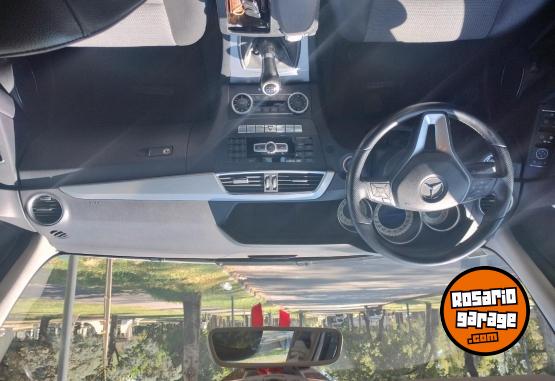 Autos - Mercedes Benz C200 AVANTGARDE 2012 Nafta 119000Km - En Venta