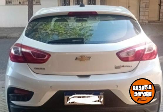 Autos - Chevrolet Cruze hatchback LT 2017 Nafta 78800Km - En Venta