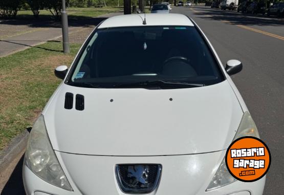 Autos - Peugeot 207 2013 Nafta 115000Km - En Venta