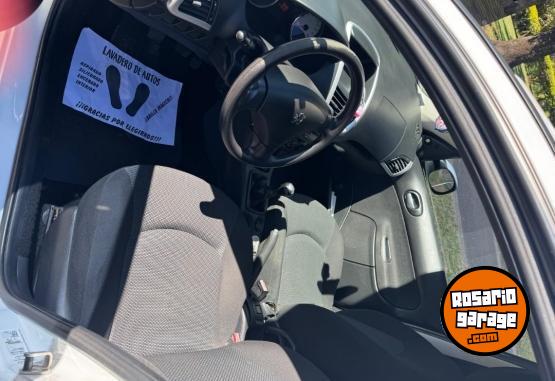 Autos - Peugeot 207 2013 Nafta 115000Km - En Venta
