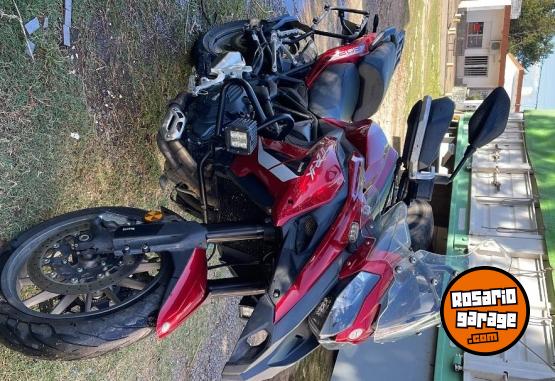 Motos - Benelli Trk 502 2023 Nafta 15800Km - En Venta