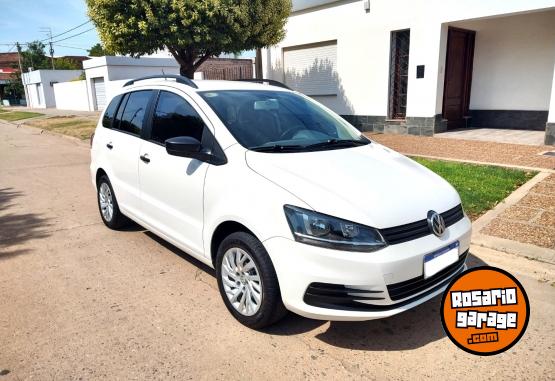 Autos - Volkswagen SURAN CONFORTLINE 2018 Nafta 97000Km - En Venta