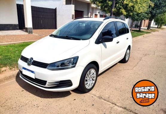 Autos - Volkswagen SURAN CONFORTLINE 2018 Nafta 97000Km - En Venta