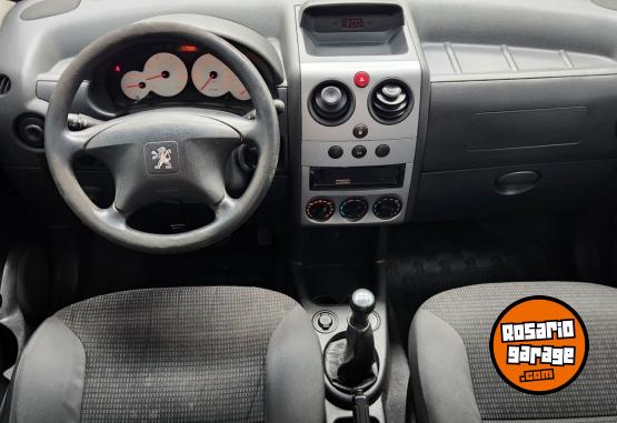 Utilitarios - Peugeot Partner furgon Hdi 2016 Diesel 120000Km - En Venta