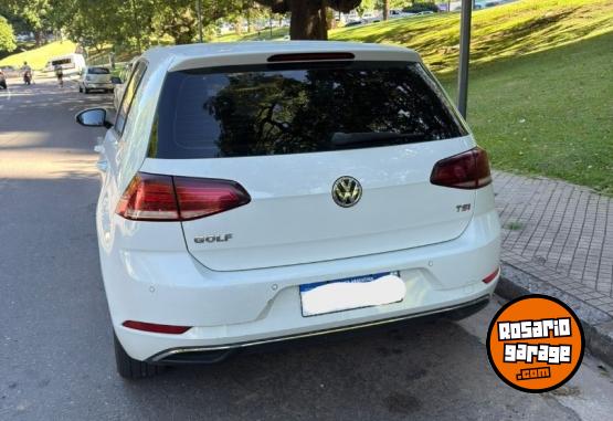 Autos - Volkswagen Golf Comfortline 2018 Nafta 110000Km - En Venta