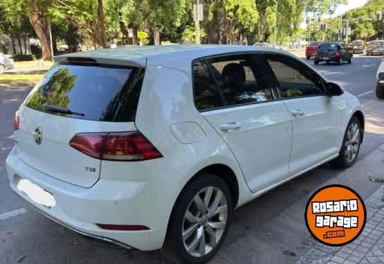 Autos - Volkswagen Golf Comfortline 2018 Nafta 110000Km - En Venta