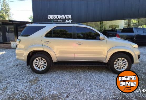 Camionetas - Toyota SW4 3.0 TDI 4X4 AT5 2012 Diesel 300000Km - En Venta