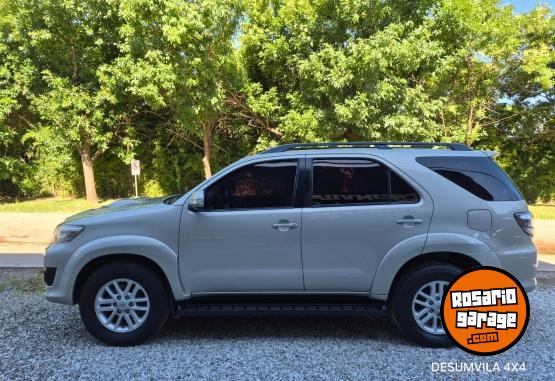 Camionetas - Toyota SW4 3.0 TDI 4X4 AT5 2012 Diesel 300000Km - En Venta